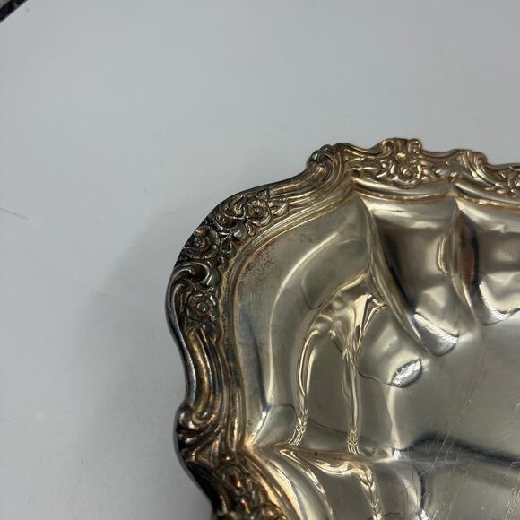 Vintage Silver Plated Tray Textured Rose Pattern Ribbon Decorative Serving Tray - Picture 7 of 8